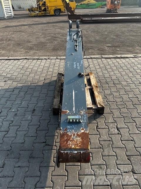Volvo EC 210 ARM Puomit