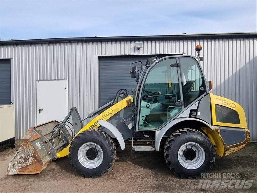 Kramer-allrad 750 Pyöräkuormaajat