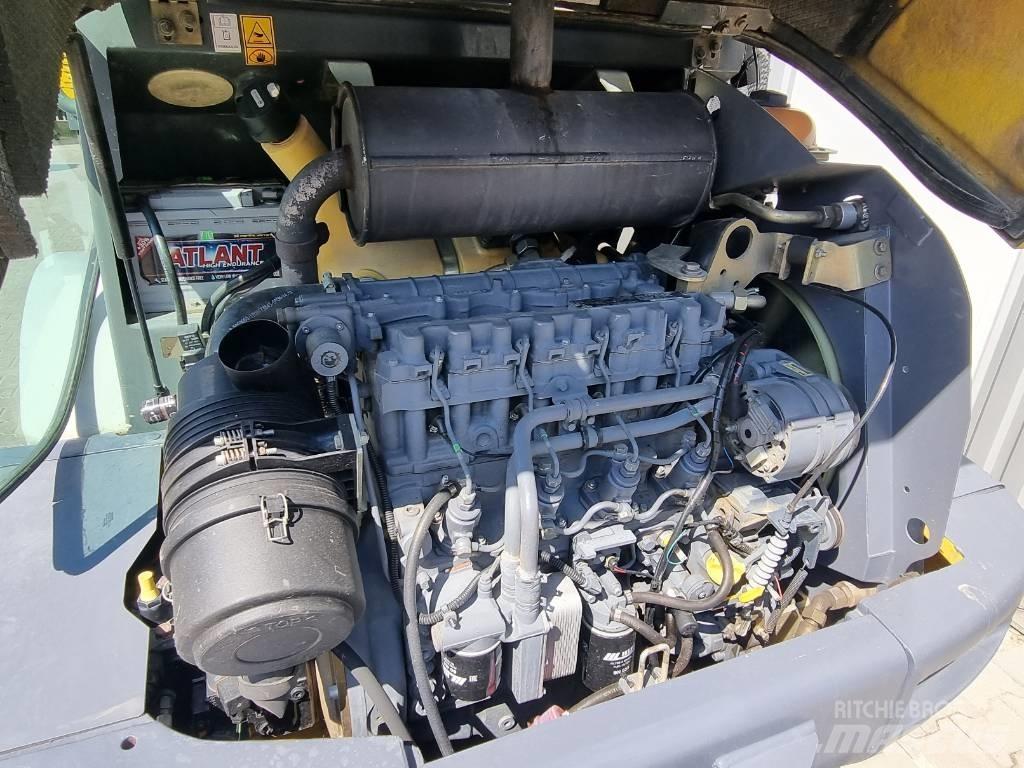 Kramer-allrad 750 Pyöräkuormaajat