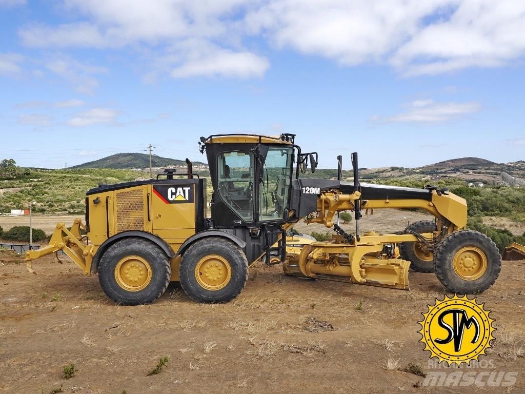 CAT 120 M Tiehöylät