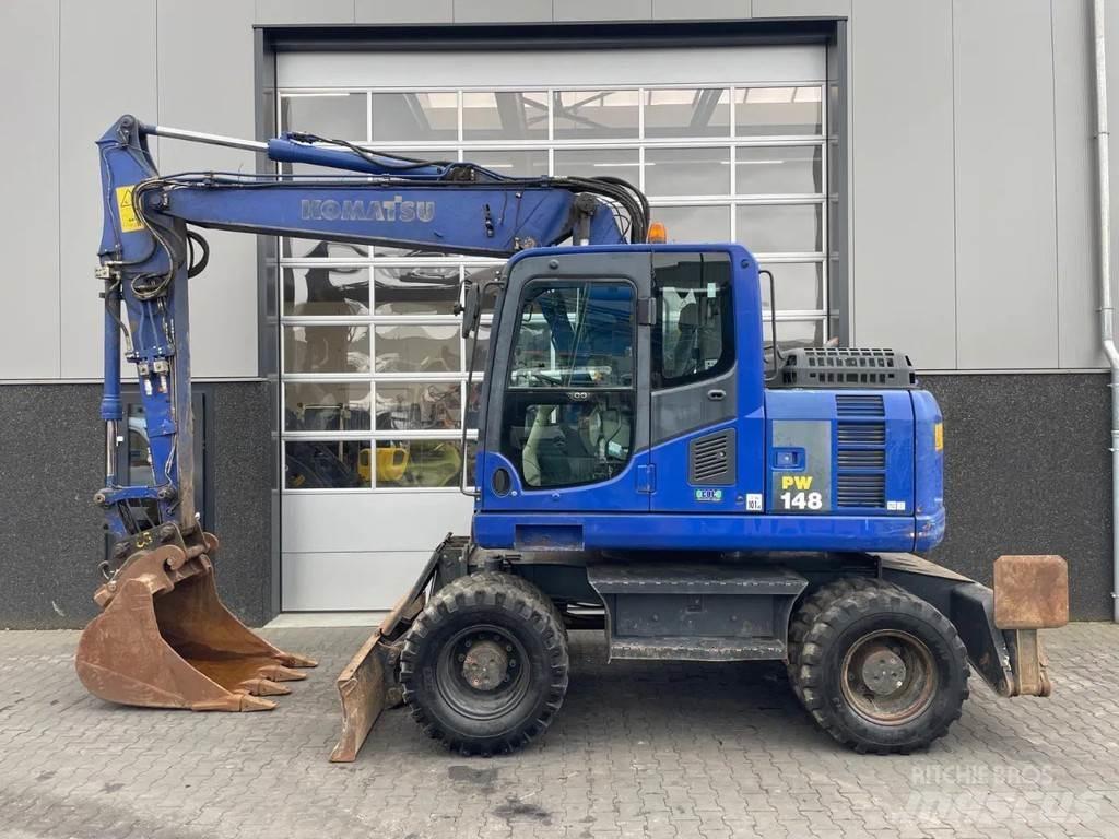 Komatsu PW148-8 Pyöräkaivukoneet