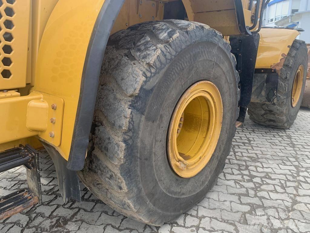 CAT 972 K Pyöräkuormaajat