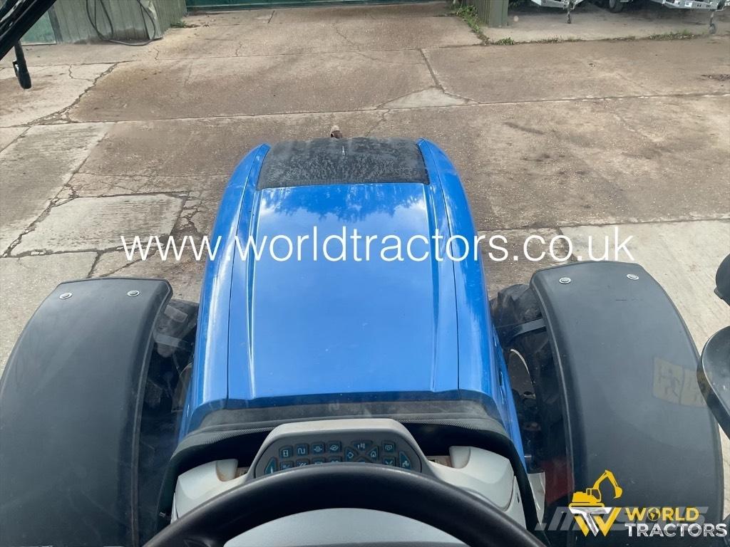 New Holland T 7.210 Traktorit