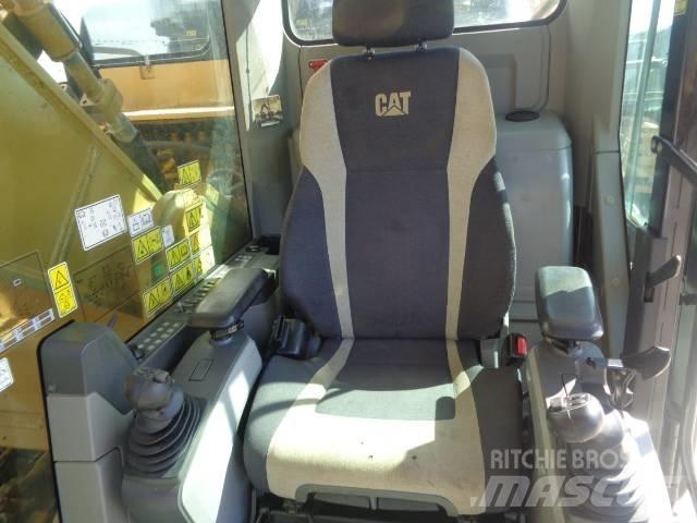 CAT 352 F Telakaivukoneet