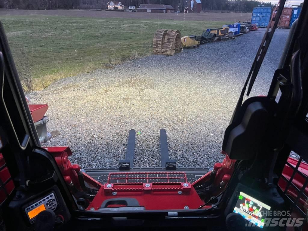 Takeuchi TL12-V2 Liukuohjatut kuormaajat