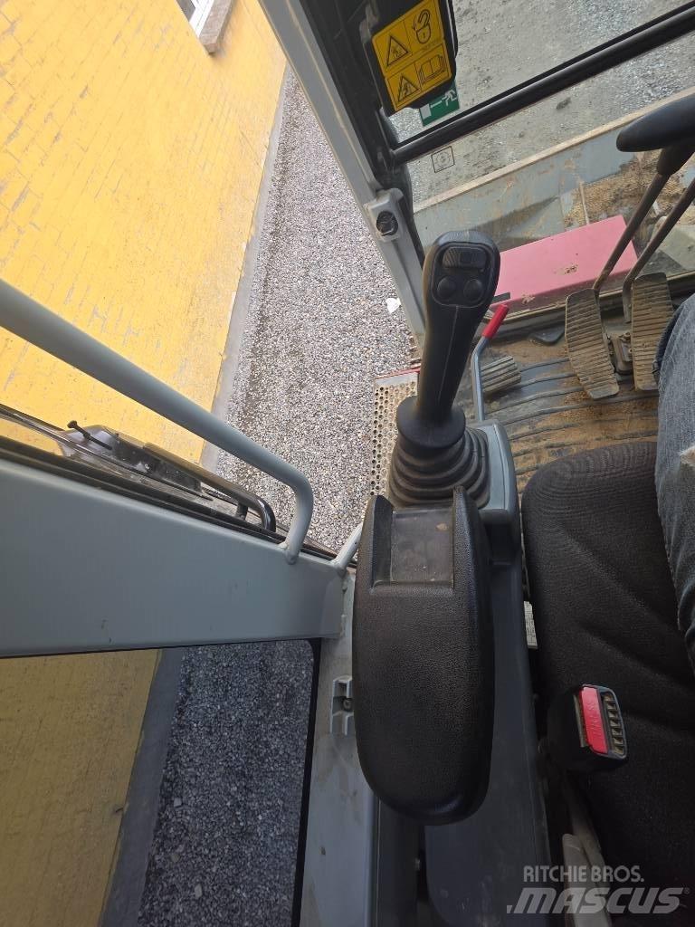 Takeuchi TB 290 Midikaivukoneet 7t - 12t