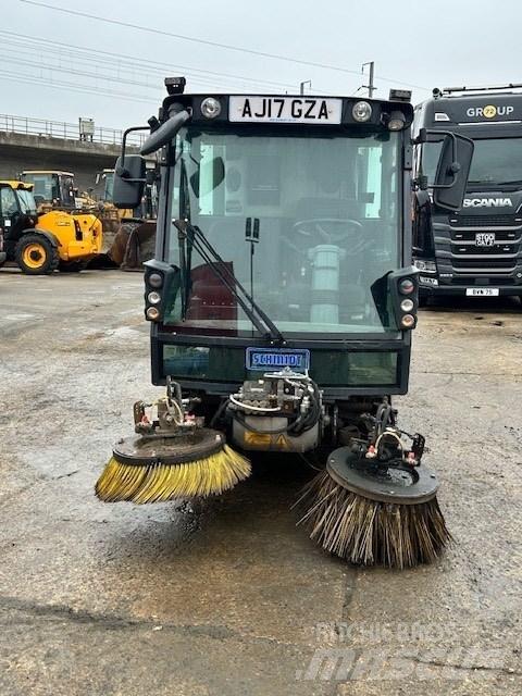 Schmidt Compact 200 Lakaisukoneet