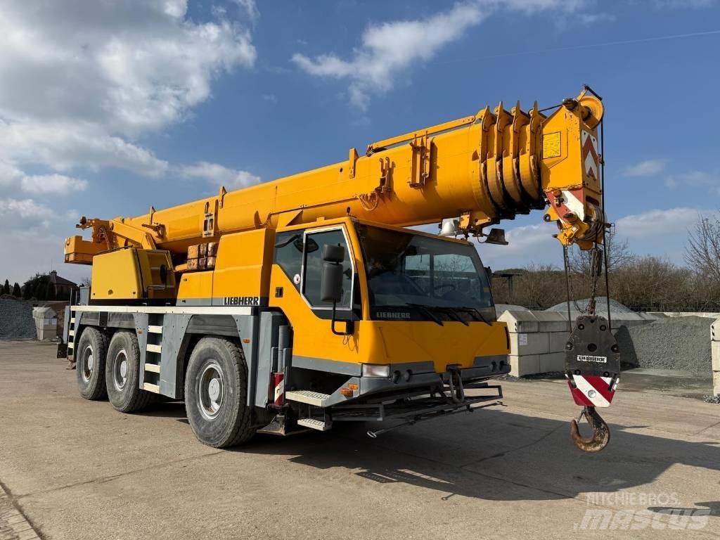 Liebherr LTM1055/1 Mobiilinosturit