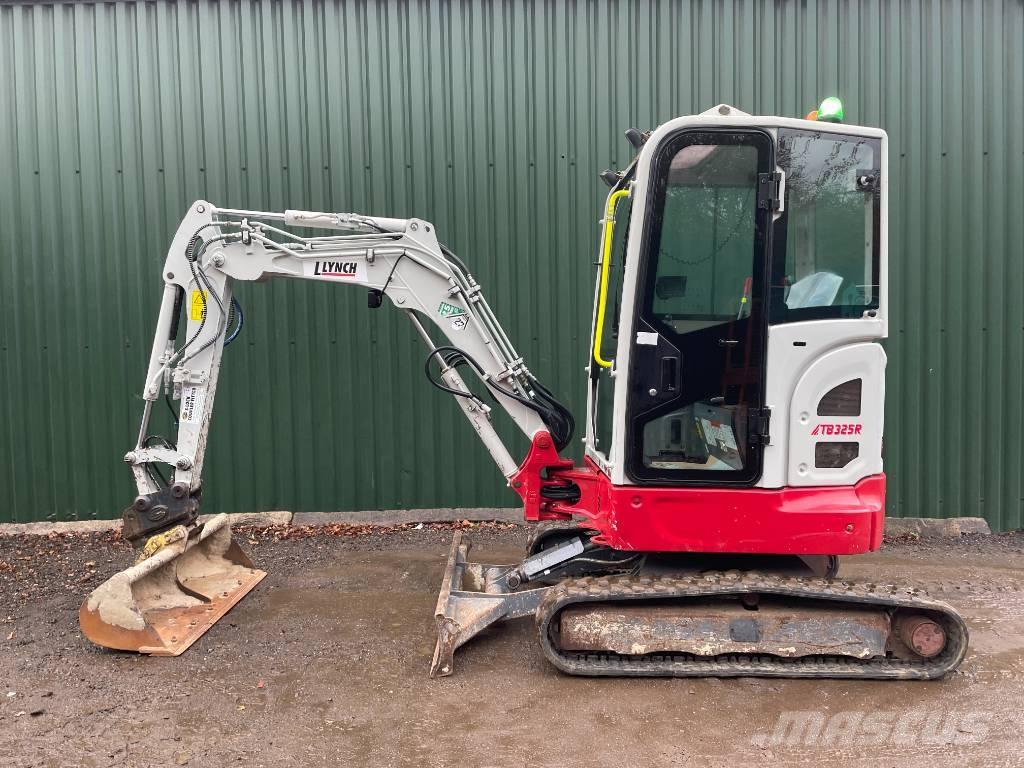 Takeuchi TB 325 R Minikaivukoneet < 7t