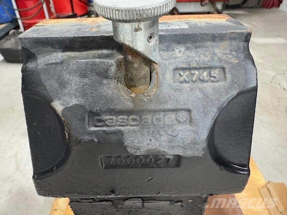 Toyota Fourches Haarukat