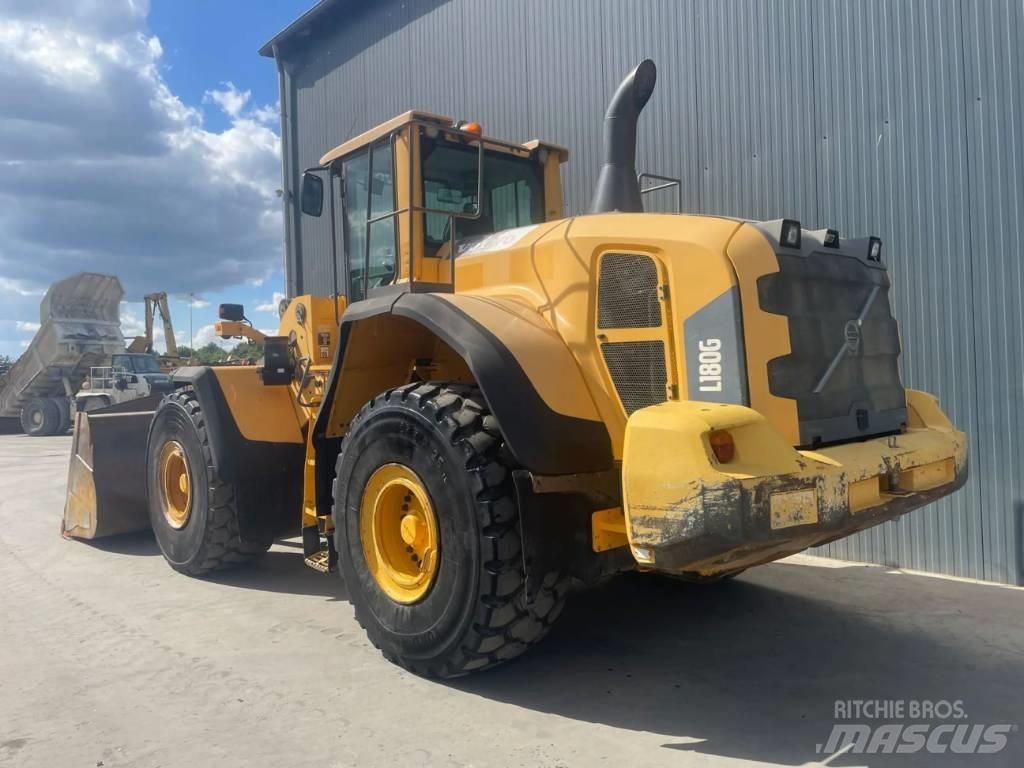 Volvo L180G Pyöräkuormaajat