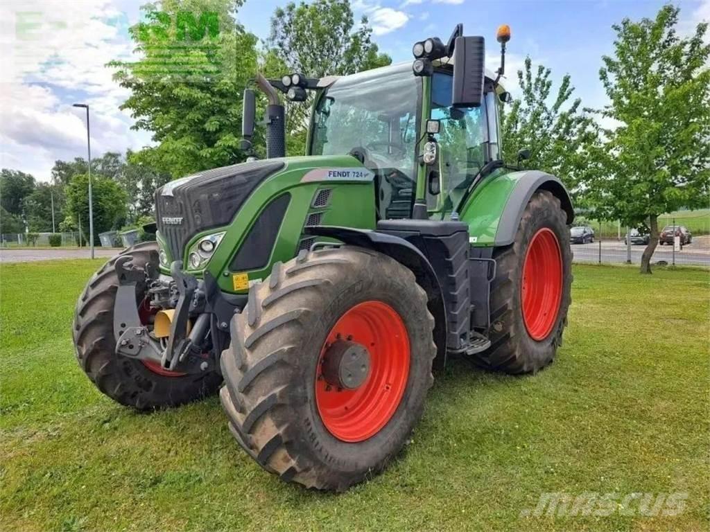 Fendt 724 vario Traktorit