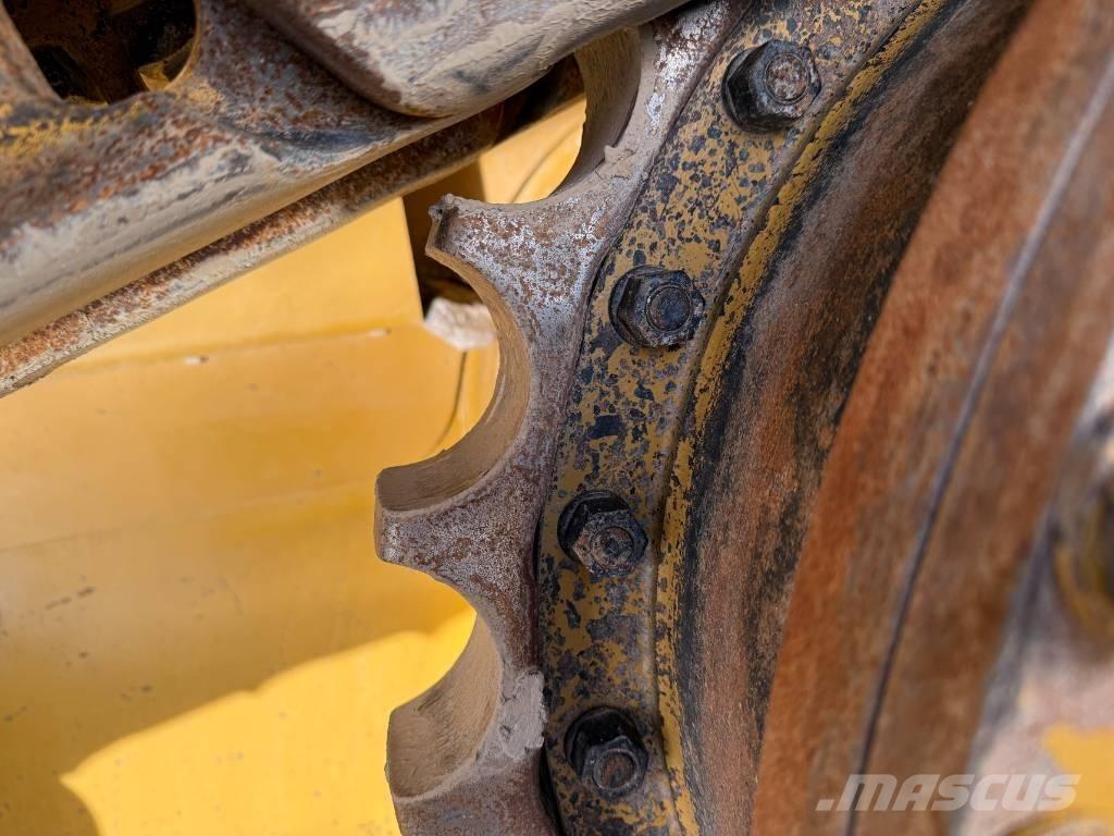 CAT D 6 T LGP Telaketjupuskutraktorit