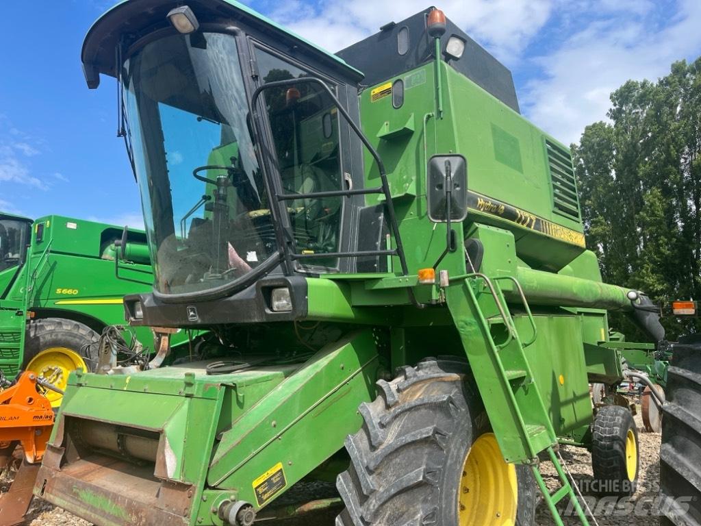 John Deere 1177 Leikkuupuimurit