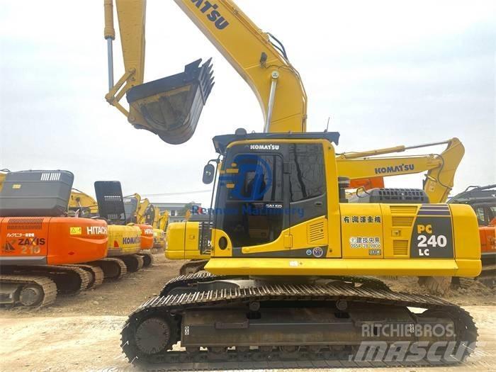 Komatsu PC 240 -8 Telakaivukoneet