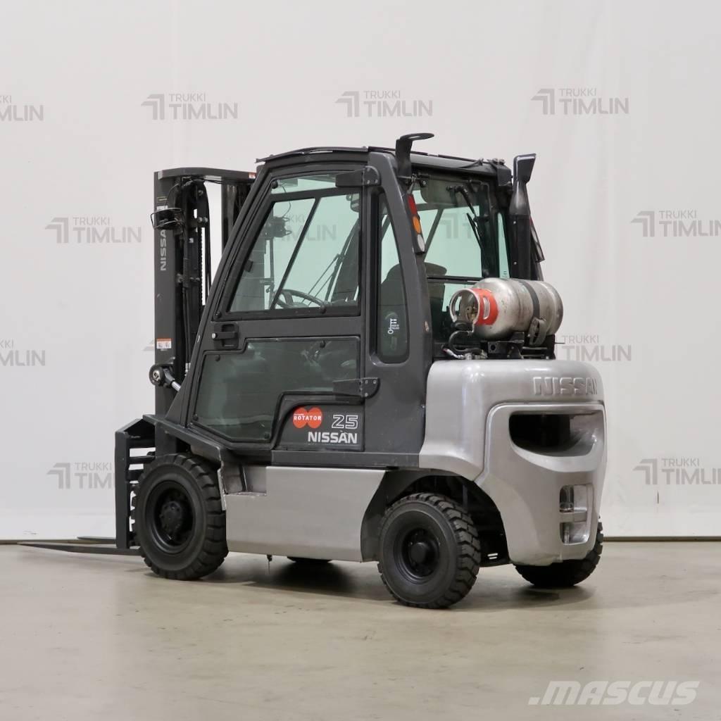 Nissan U1D2A25LO Nestekaasutrukit