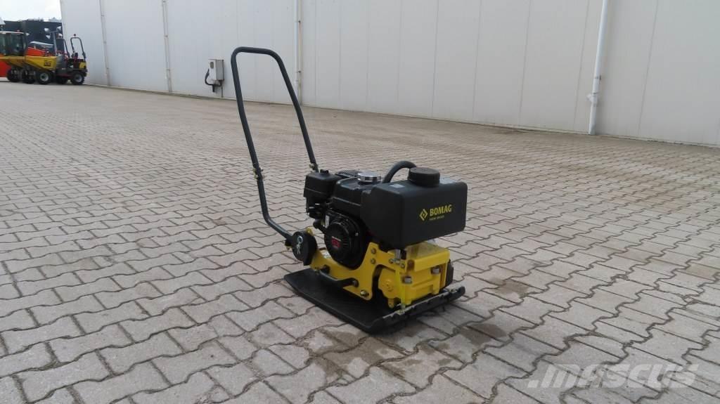 Bomag BVP 18/45 Tärylevyt