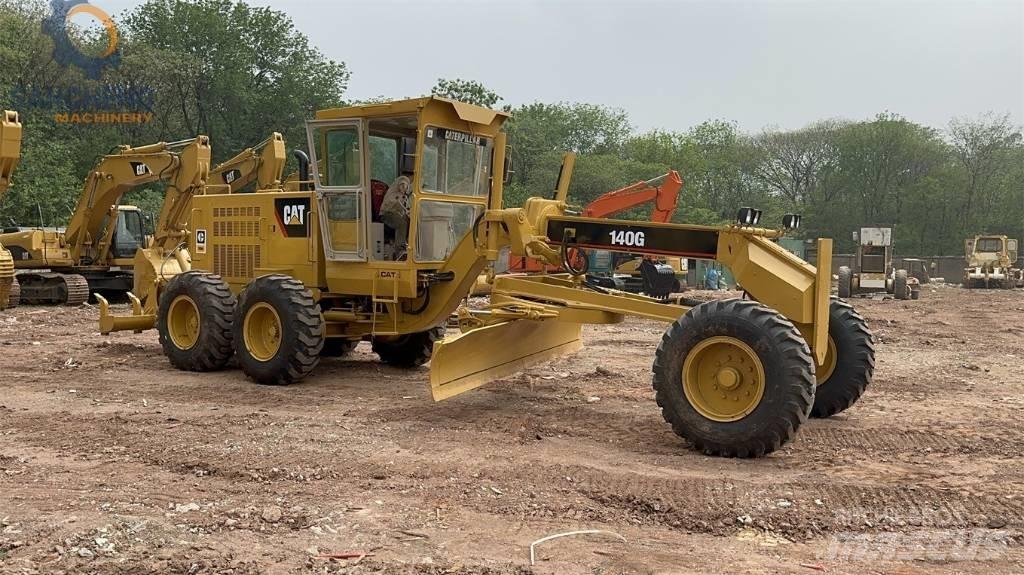 CAT 140 G Tiehöylät