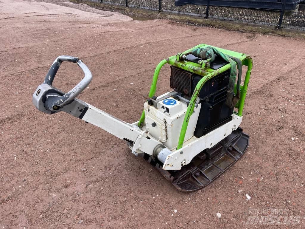 Bomag BPR 50/52 D-3 Tärylevyt