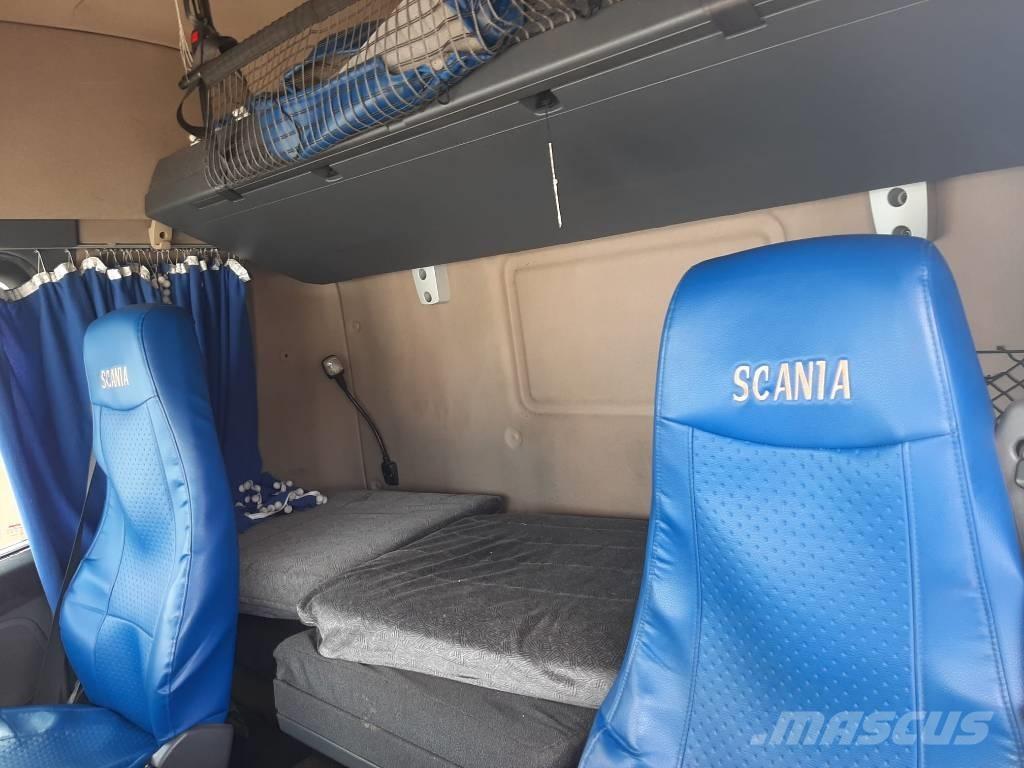 Scania R 440 LA Vetopöytäautot