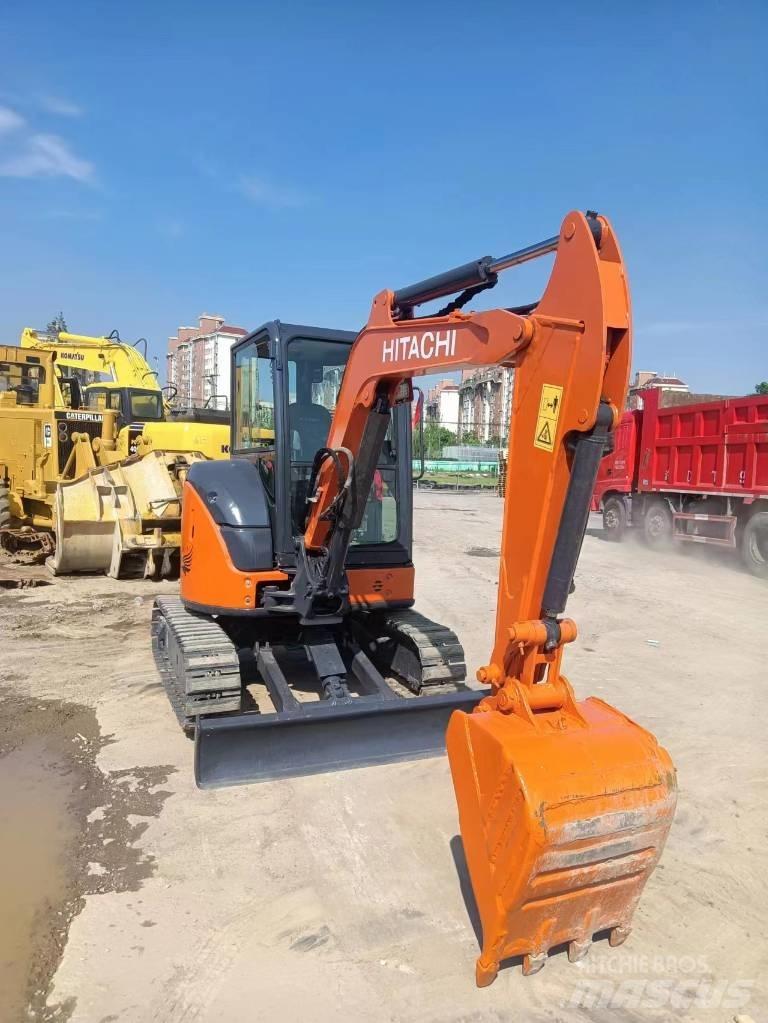 Hitachi ZX35-5A Minikaivukoneet < 7t