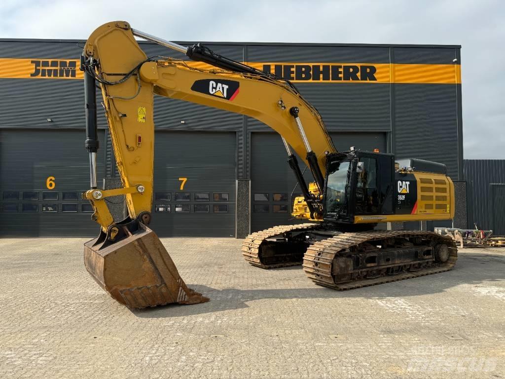 CAT 352 FXE Telakaivukoneet