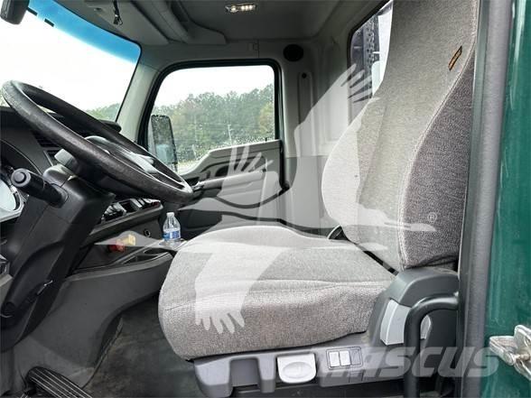 Kenworth T680 Vetopöytäautot