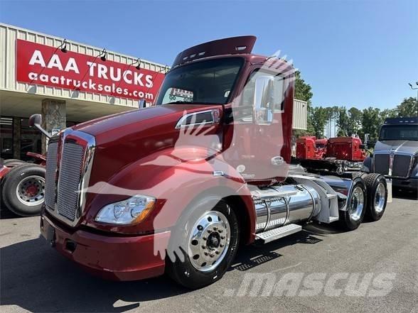 Kenworth T680 Vetopöytäautot