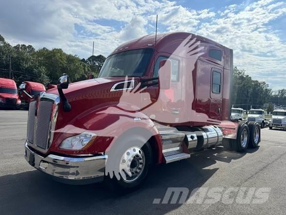 Kenworth T680 Vetopöytäautot