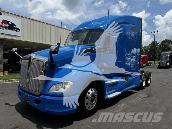Kenworth T680 Vetopöytäautot