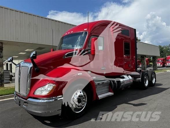 Kenworth T680 Vetopöytäautot