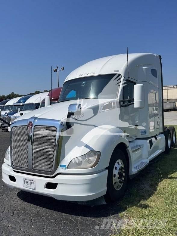 Kenworth T680 Vetopöytäautot