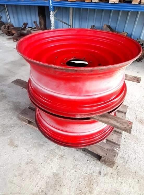 Fendt 15x38 RIMS Renkaat ja vanteet