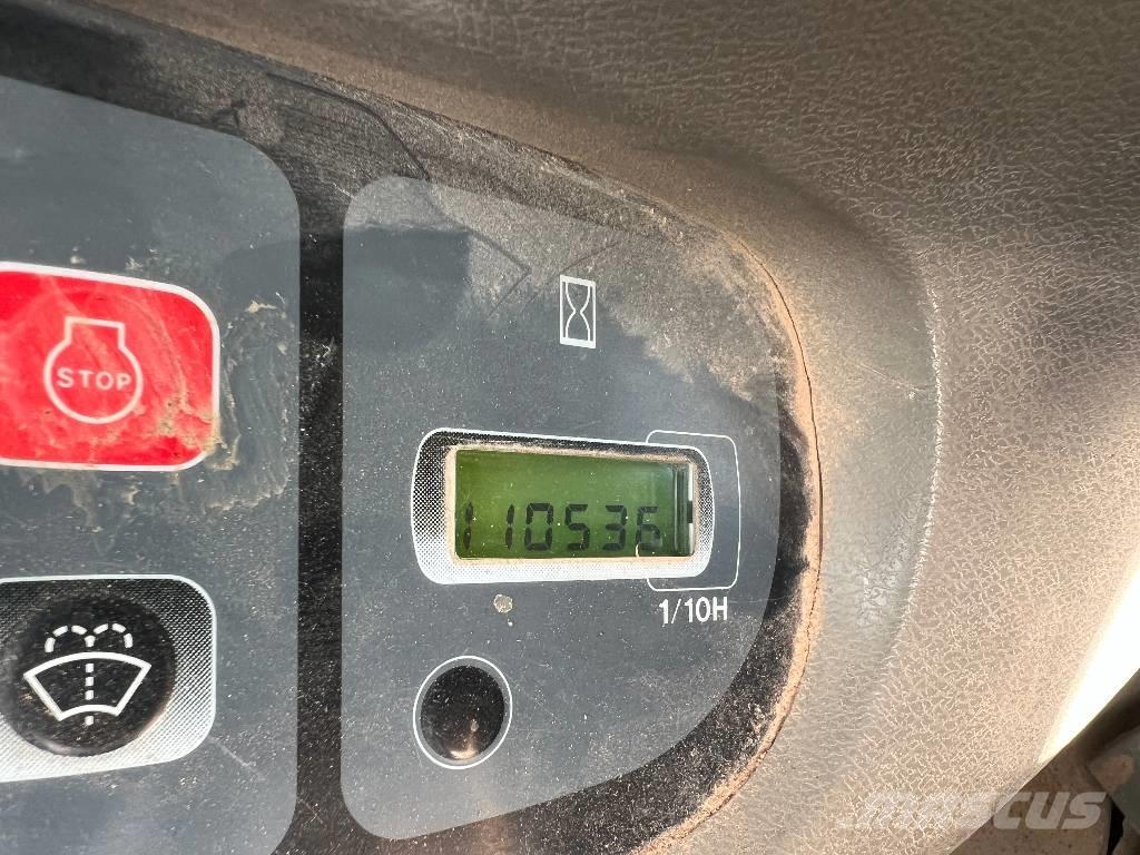 CASE CX 330 Telakaivukoneet