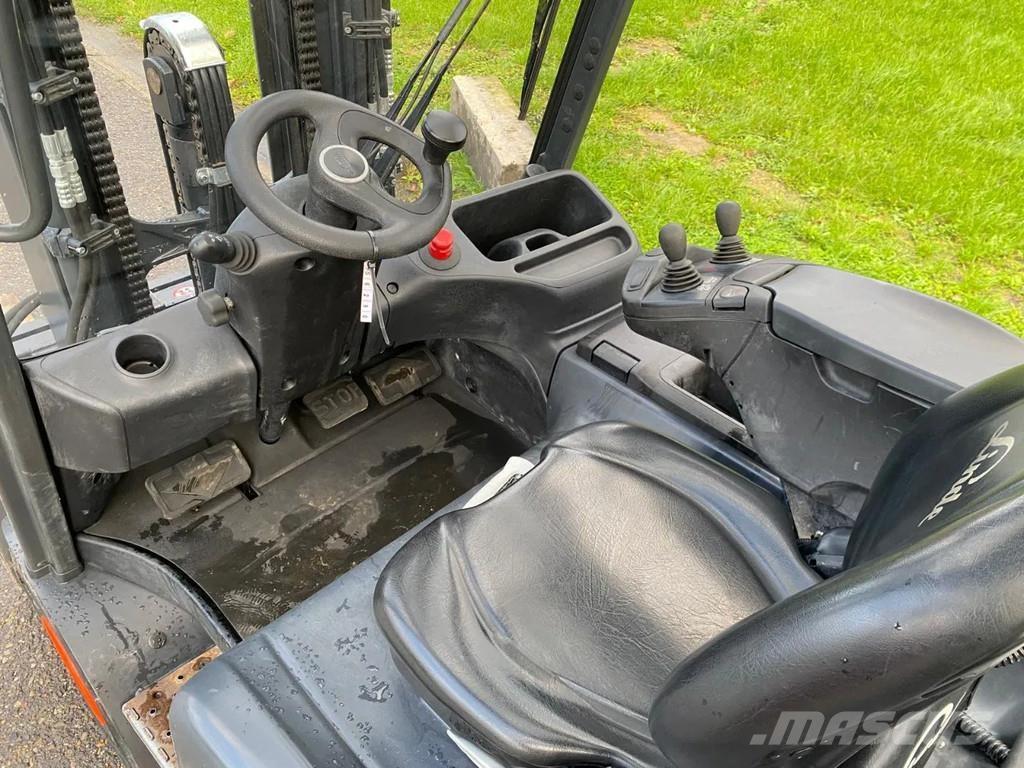 Linde E30L-01 Sähkötrukit