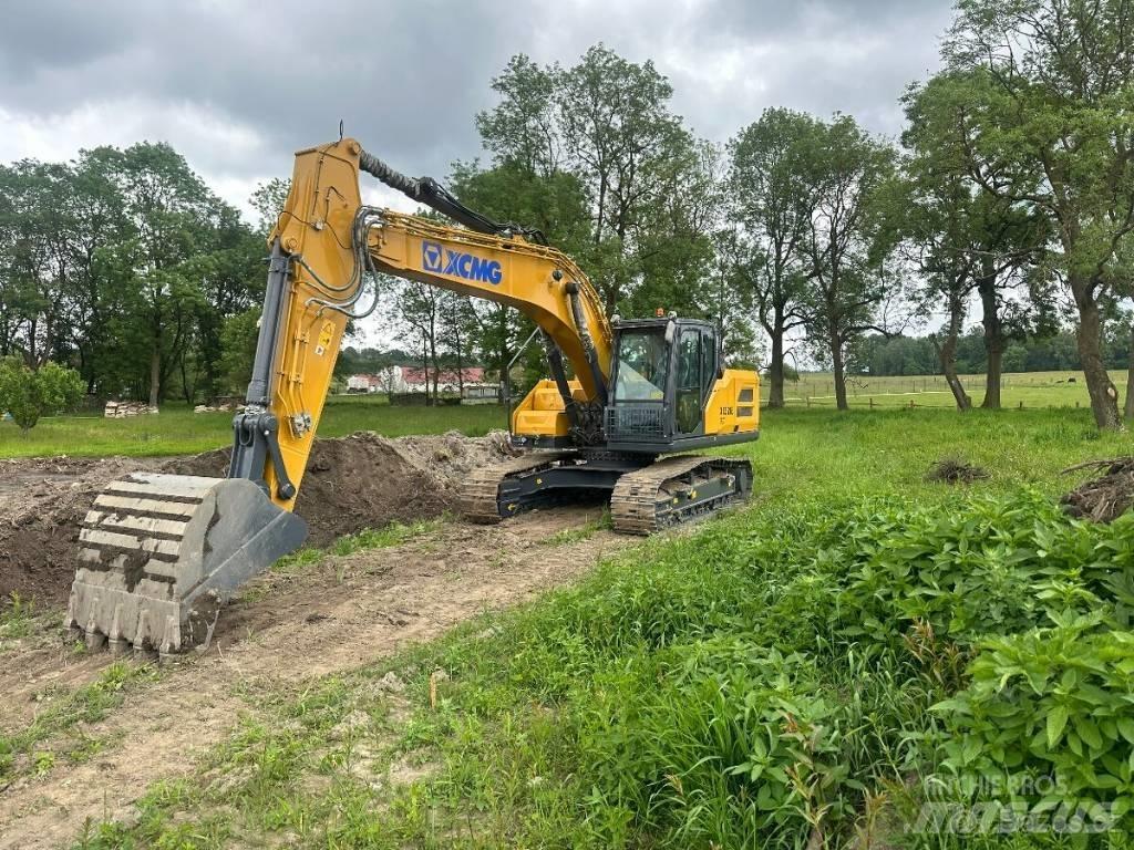 XCMG XE 220 E Telakaivukoneet