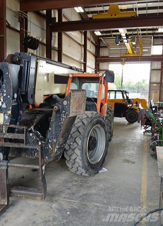 JLG 1055 Kurottajat