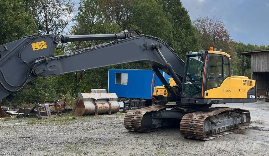 Volvo EC 240 C N L Telakaivukoneet