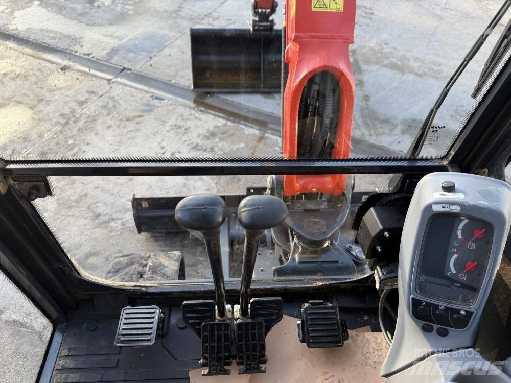 Kubota KX 027 Minikaivukoneet < 7t