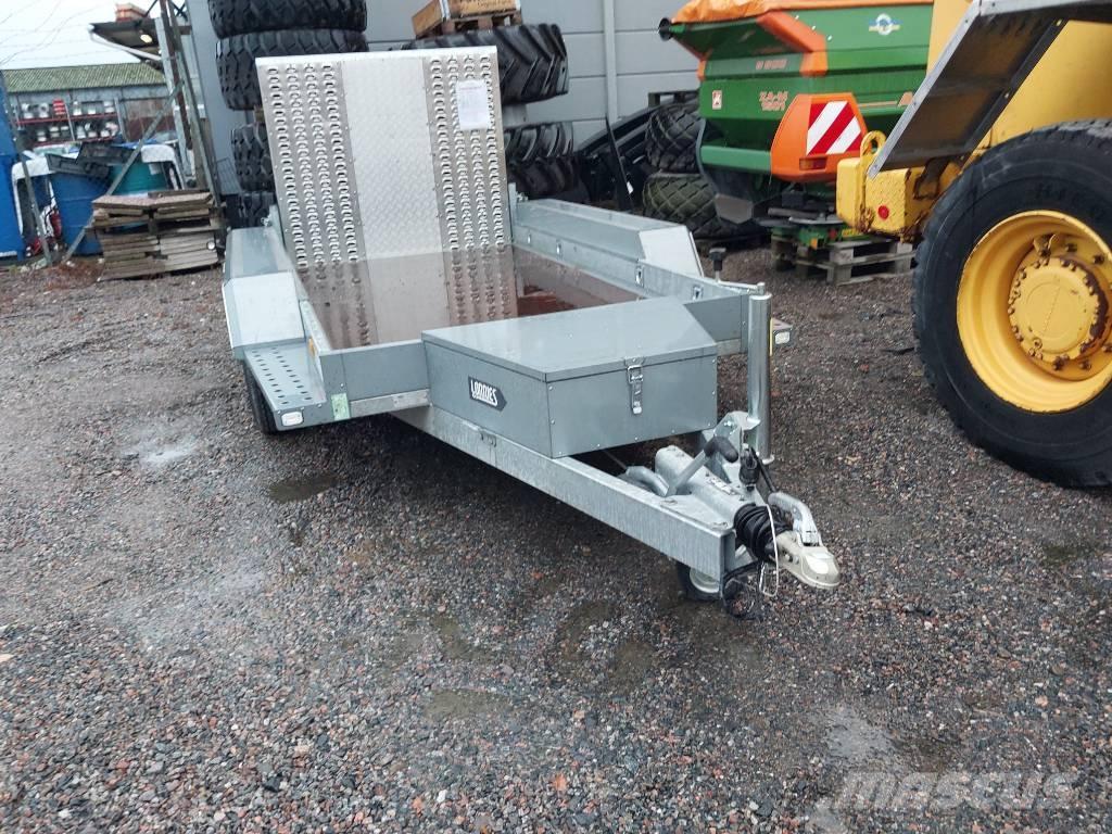 Lorries TPM27 Kevyet peräkärryt