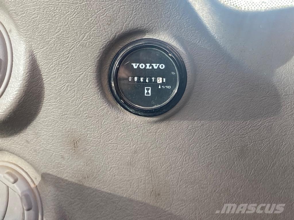 Volvo EC 140 DL Telakaivukoneet