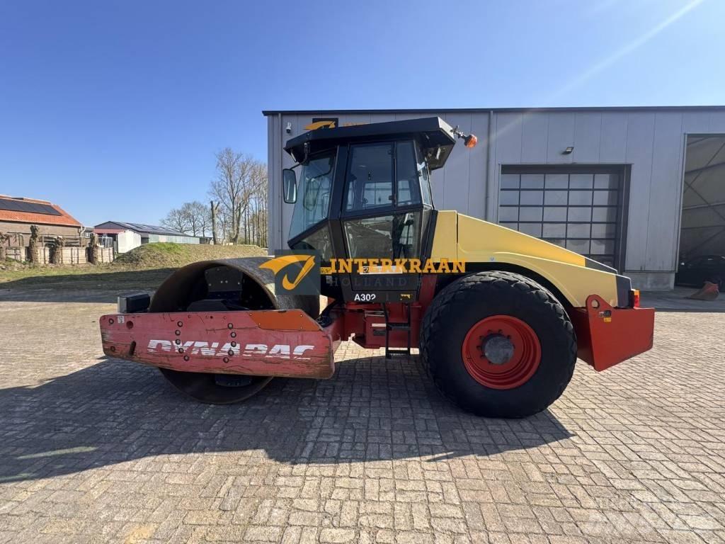 Dynapac CA 302 D Yksivalssijyrät