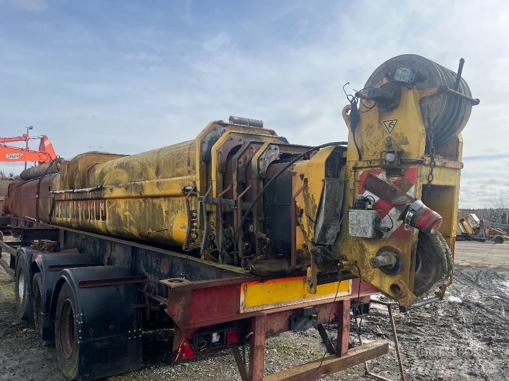 Demag AC 395 Hydrauliikka