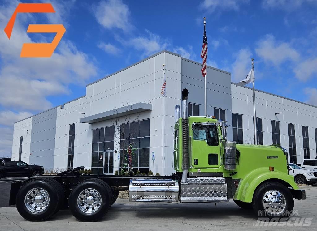 Kenworth W900 Vetopöytäautot