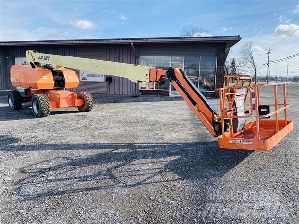 JLG 860 SJ Teleskooppipuominostimet