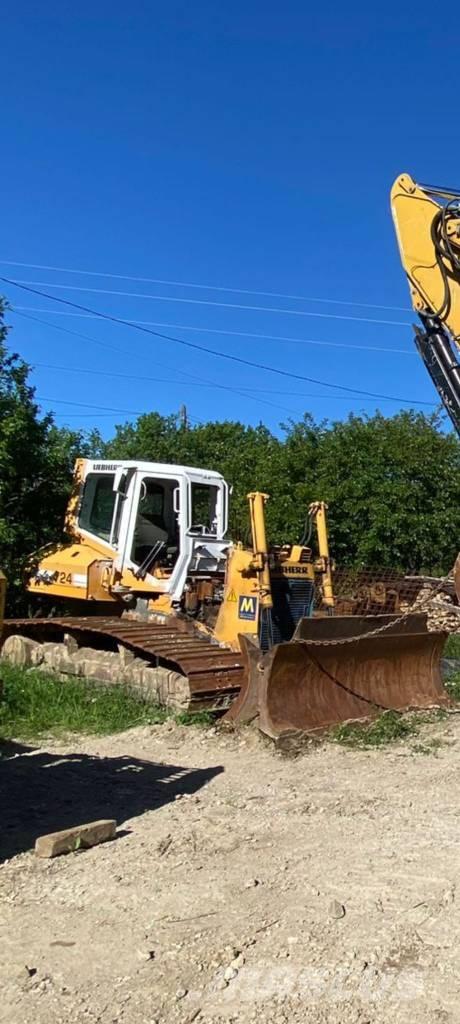 Liebherr 724 LPG Ohjaamo ja sisusta