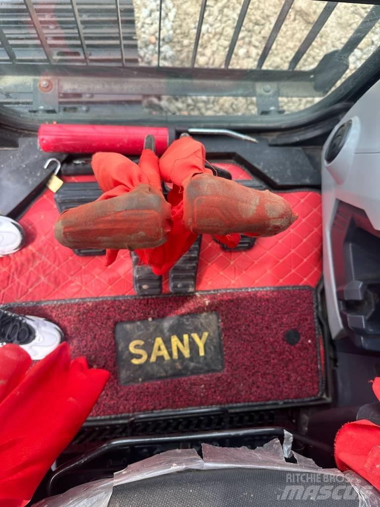 Sany SY245C Midikaivukoneet 7t - 12t