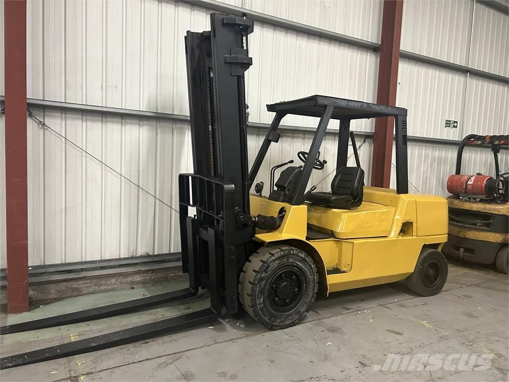 CAT DP50K Dieseltrukit