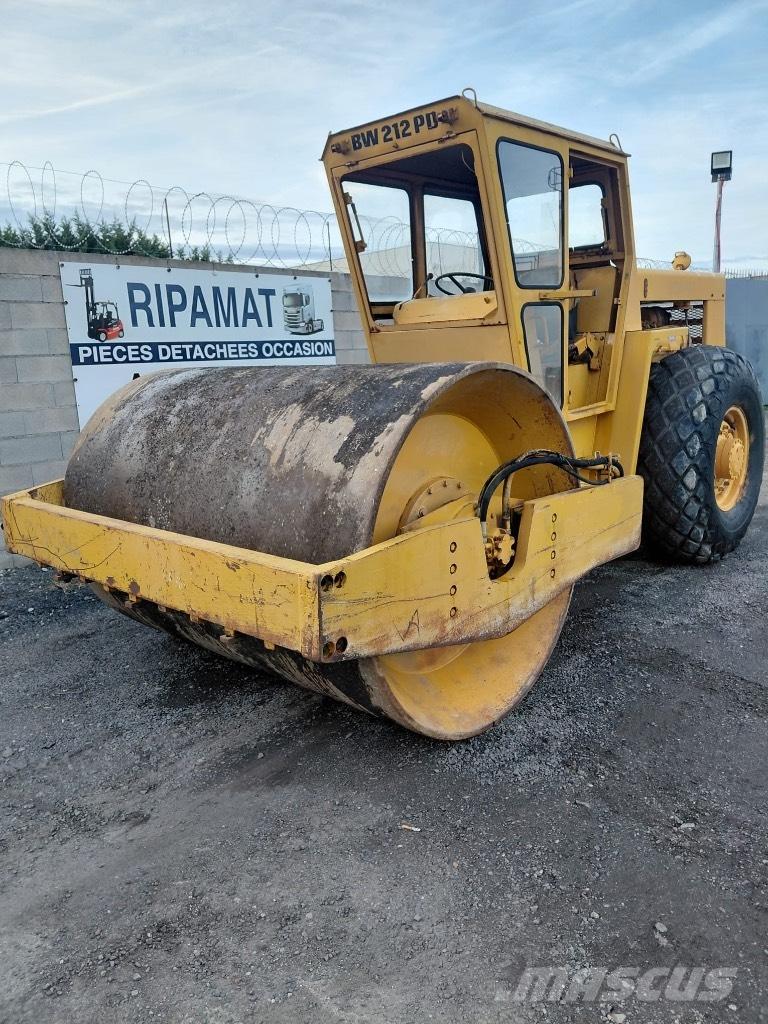 Bomag BW 212 P D Täryvasarat