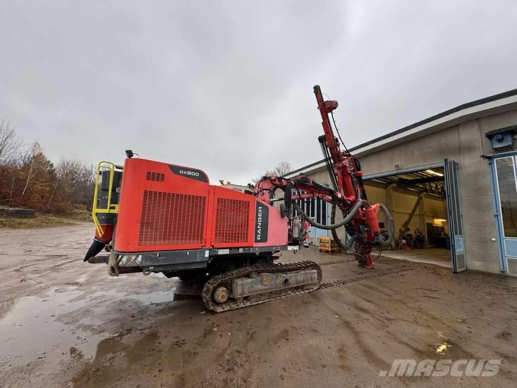 Sandvik DX800 Avolouhintaporauslaitteet